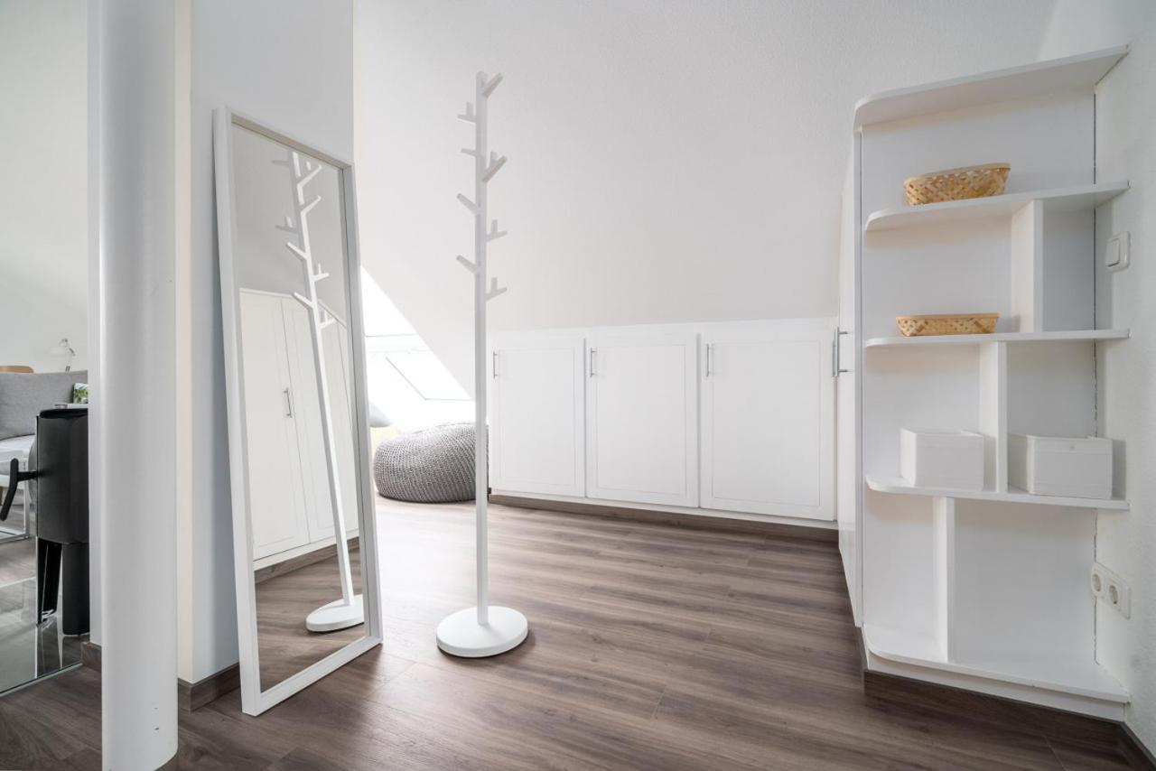 Appartement Roter Milan Рехлин Екстериор снимка