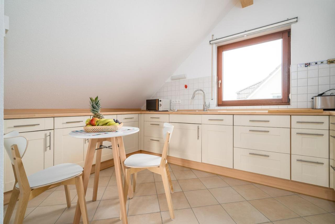 Appartement Roter Milan Рехлин Екстериор снимка