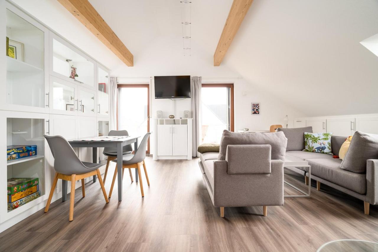 Appartement Roter Milan Рехлин Екстериор снимка